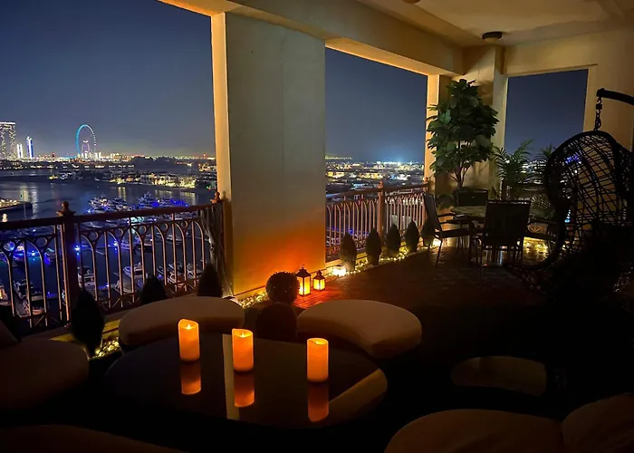 3Br That Sleeps 8 On Palm Jumeirah With Pool & Gym Access And Stunning View